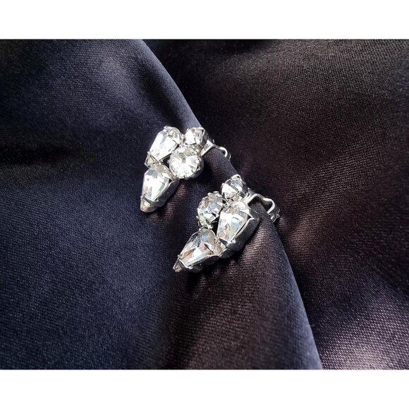 Vintage WEISS Signed 1950s Shining Sparkling Clear Rhinestones Flower Earrings C - Picture 3 of 7